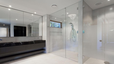 Avoca Beach Glass Hero Image