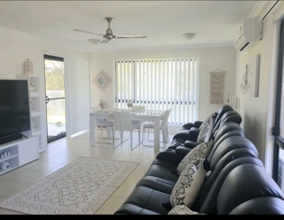 Advantage Screens & Blinds Hero Image
