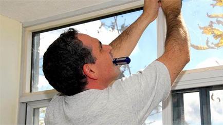 AAA Glass Repairs Hero Image