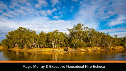 Executive Houseboats Hero Image