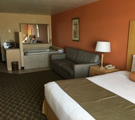 Best Western Plus North Las Vegas Inn & Suites - North Las Vegas, NV