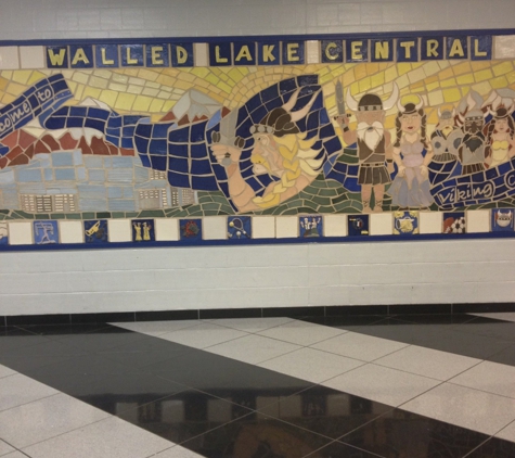 Walled Lake Central High School - Commerce Township, MI