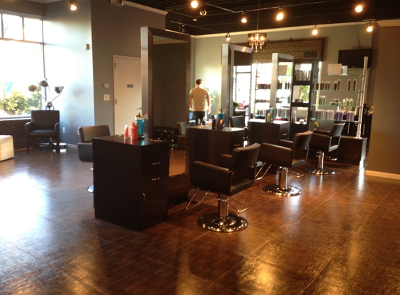 Vicki Popp Salon - Berkeley Heights, NJ