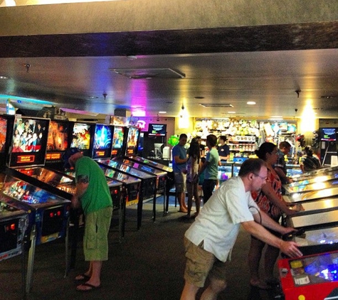 Pinballz Arcade - Austin, TX