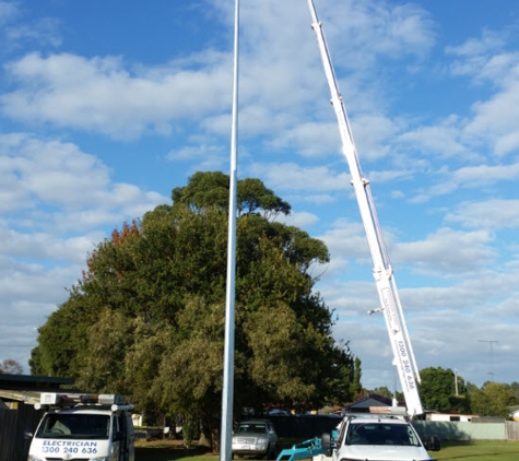 Contracting Kings - Yallourn North, VIC