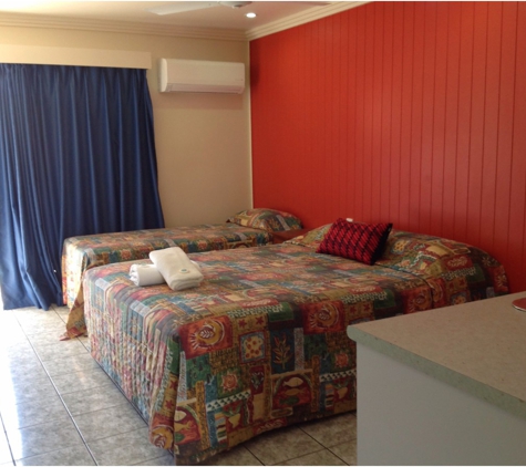 Emu Park Motel - Gracemere, QLD