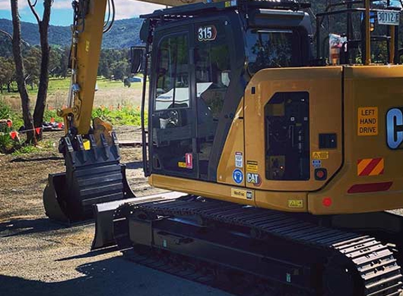 Russell's Earthmoving Pty Limited - Merriwa, NSW