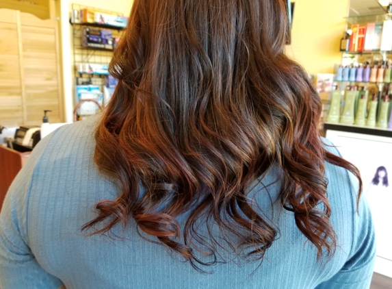 Julia's Hair Salon - Anchorage, AK