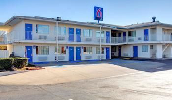 Motel 6 - Murfreesboro, TN