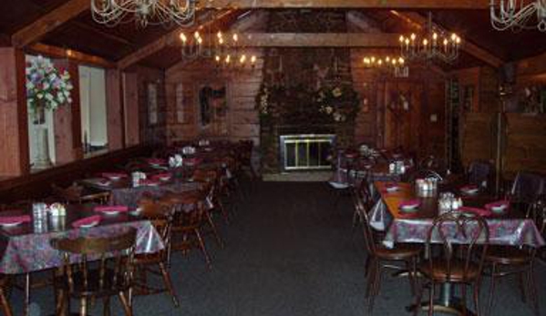 Pinewood Supper Club The - Mosinee, WI