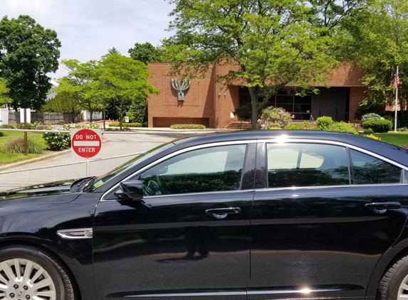 Merrick Taxi and Airport Service - Merrick, NY. All Island Yellow Cab Merrick on Babylon Turnpike