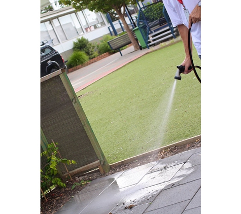 HCS Hunter Cleaning Service