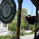 Pine Cottage Bed & Breakfast