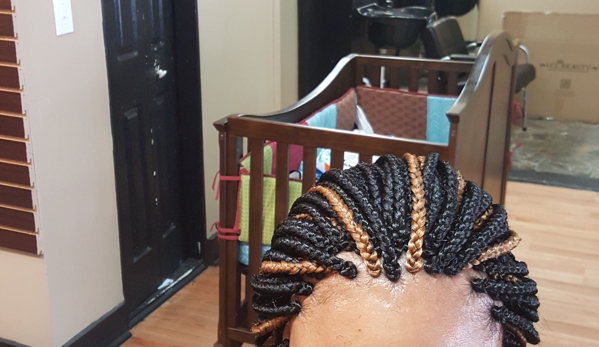 Ama professional african hair braiding - Steelton, PA