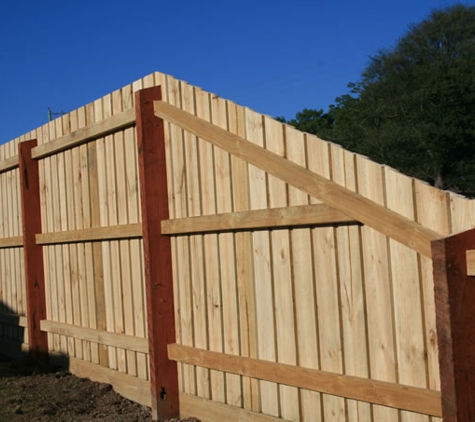 Imperial Fencing - Riddells Creek, VIC