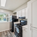 Eastwood Oaks Apartments