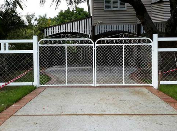 Sureline Fencing - Geebung, QLD. Federation Gates