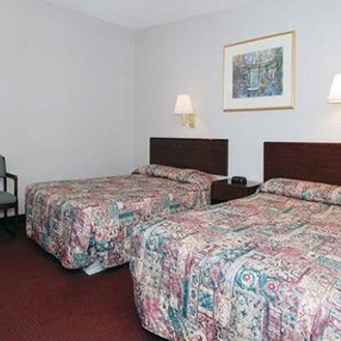 Rodeway Inn & Suites - New Paltz, NY