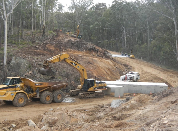 Gracey's Earthmoving & Excavations - Cowra, NSW