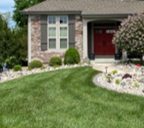 Gordon's Lawn & Landscape - Olathe, KS. New Cobblestone - Front 2022