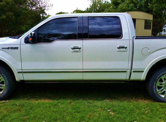 Spectrum Glass Tinting - Mc Queeney, TX