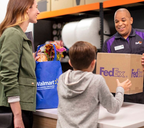 FedEx Office Print & Ship Center - Sioux Falls, SD