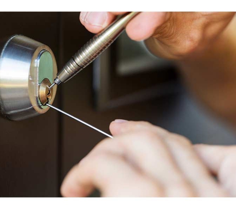 Safe & Secure Locksmiths - Traralgon, VIC