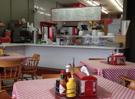 Dicky Doos Diner - Lawrenceville, GA