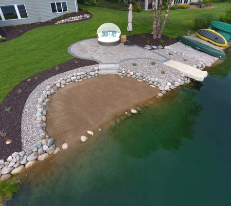 Donnie Mac's Landscaping Inc - Green Bay, WI