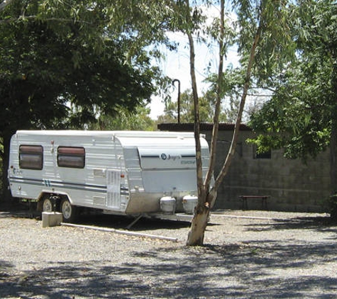 Hughenden Rest-Easi Motel