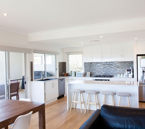 G & A Cabinets - Coffs Harbour, NSW. Open Plan Kitchens