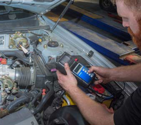 Ross Lyons Motors - Warragul, VIC