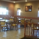 Lunas Pizza & Restaraunt - Pizza