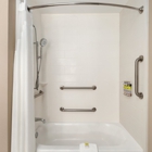 Holiday Inn Express & Suites Auburn - University Area by IHG
