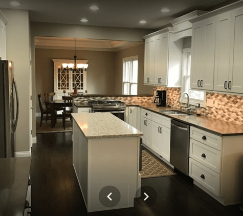 iN Style Kitchen and Bath - Columbus, IN. cabinet maker