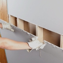 Draywall repair in excellent hand - Handyman Services