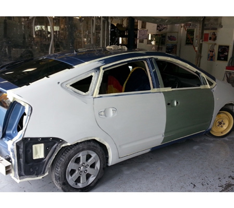 Hills Towing & Aldgate Crash Repairs - Verdun, SA