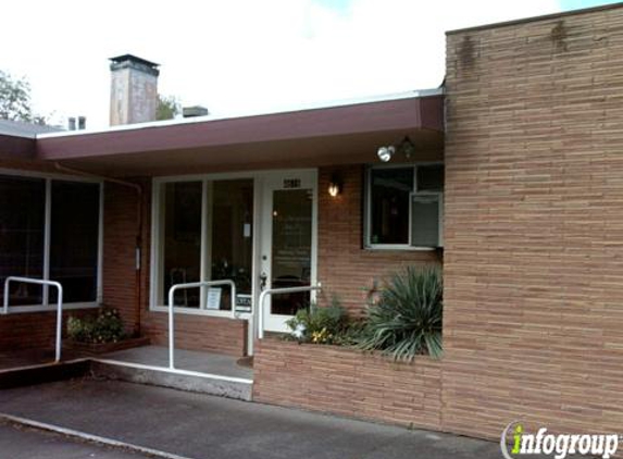 CDL Chiropractic Clinic, PC - Portland, OR