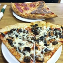 Antonio's Italian Ristorante - Pizza