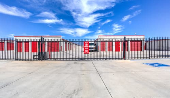 CubeSmart Self Storage - Rialto, CA