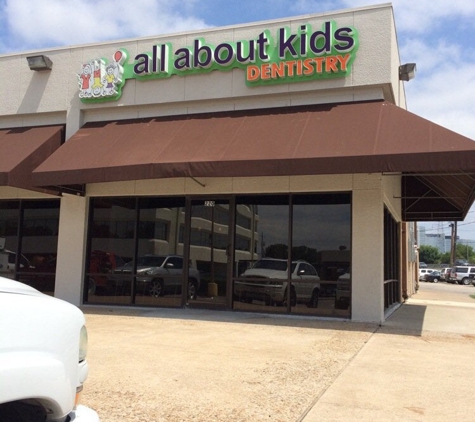 All About Kids Dentistry - Dallas, TX