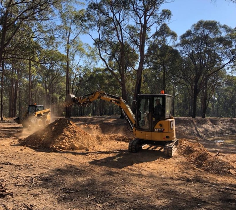 MAC Earthmoving