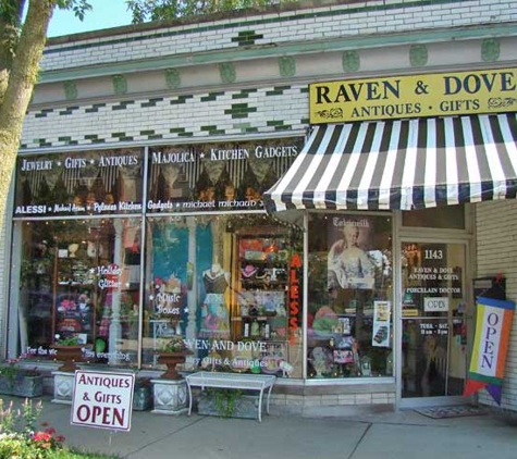Raven and Dove Antique Gallery, Inc - Wilmette, IL