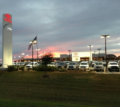 North Park Toyota of San Antonio - San Antonio, TX