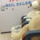 Hot Nail Salon