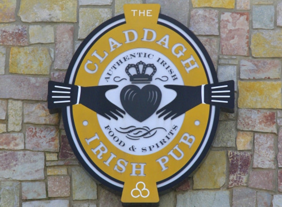 Claddagh Irish Pub - Maple Grove, MN