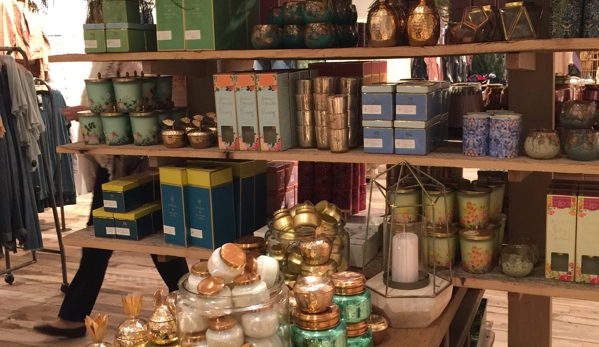 Anthropologie - Newport Beach, CA