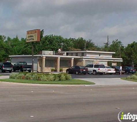 Red Bluff Animal Hospital - Pasadena, TX