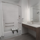 Holiday Inn Express & Suites Alexandria by IHG