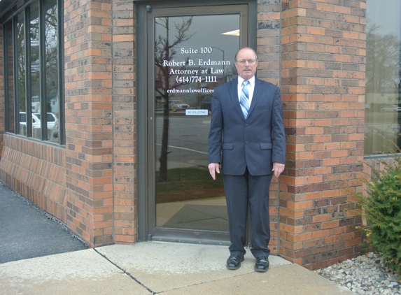 Erdmann Law Offices - Milwaukee, WI